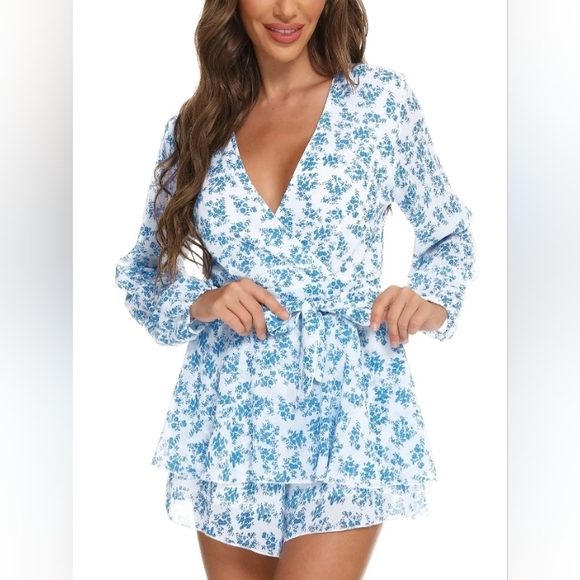 Boutique Romper - Picture 13 of 16
